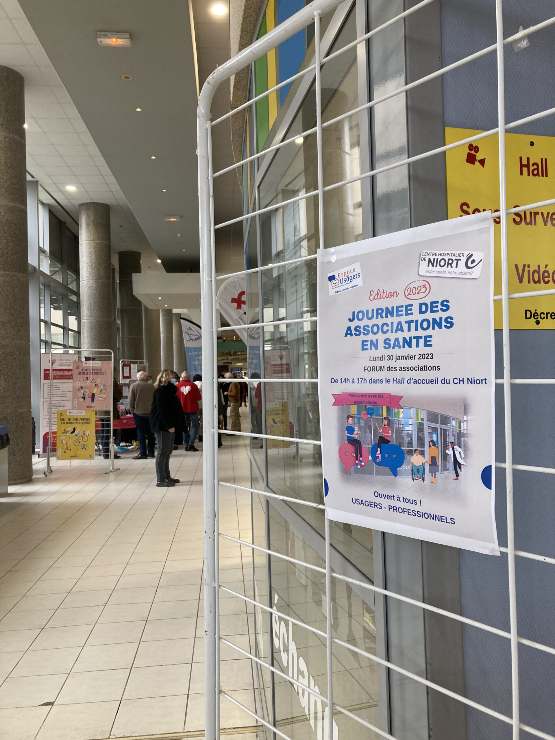1er forum associatif au CH Niort 79